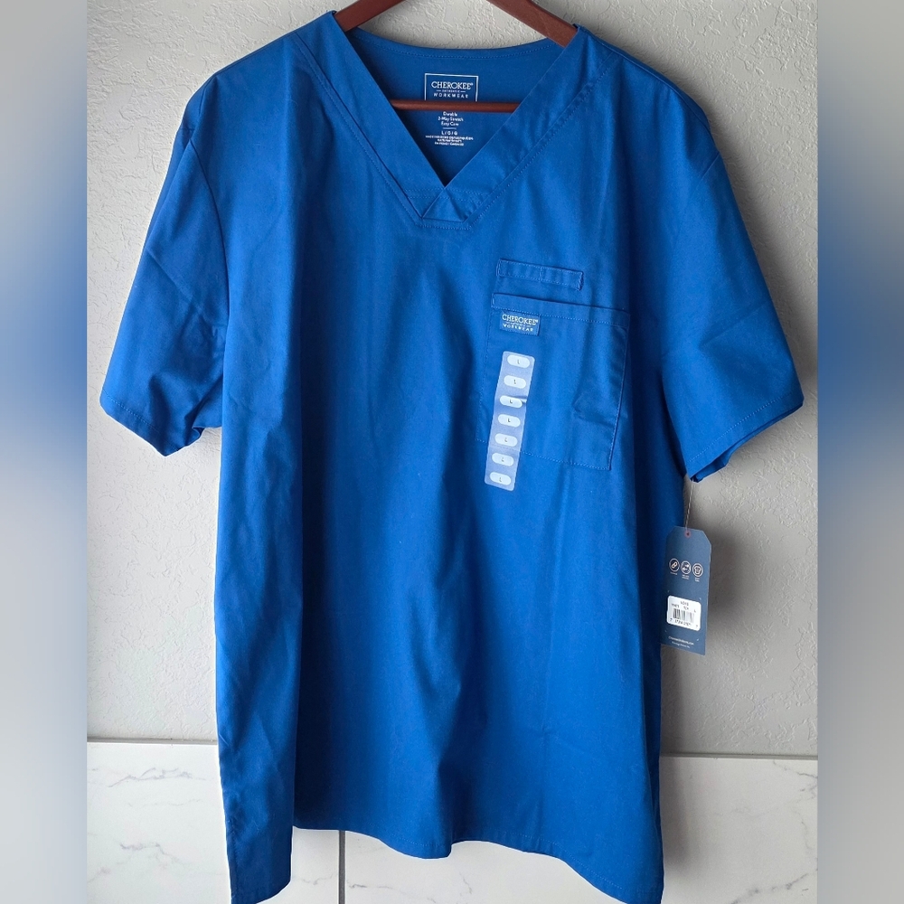 NWT Men's Cherokee Blue Size L Scrub Shirt